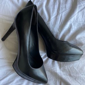 Nine West black heels